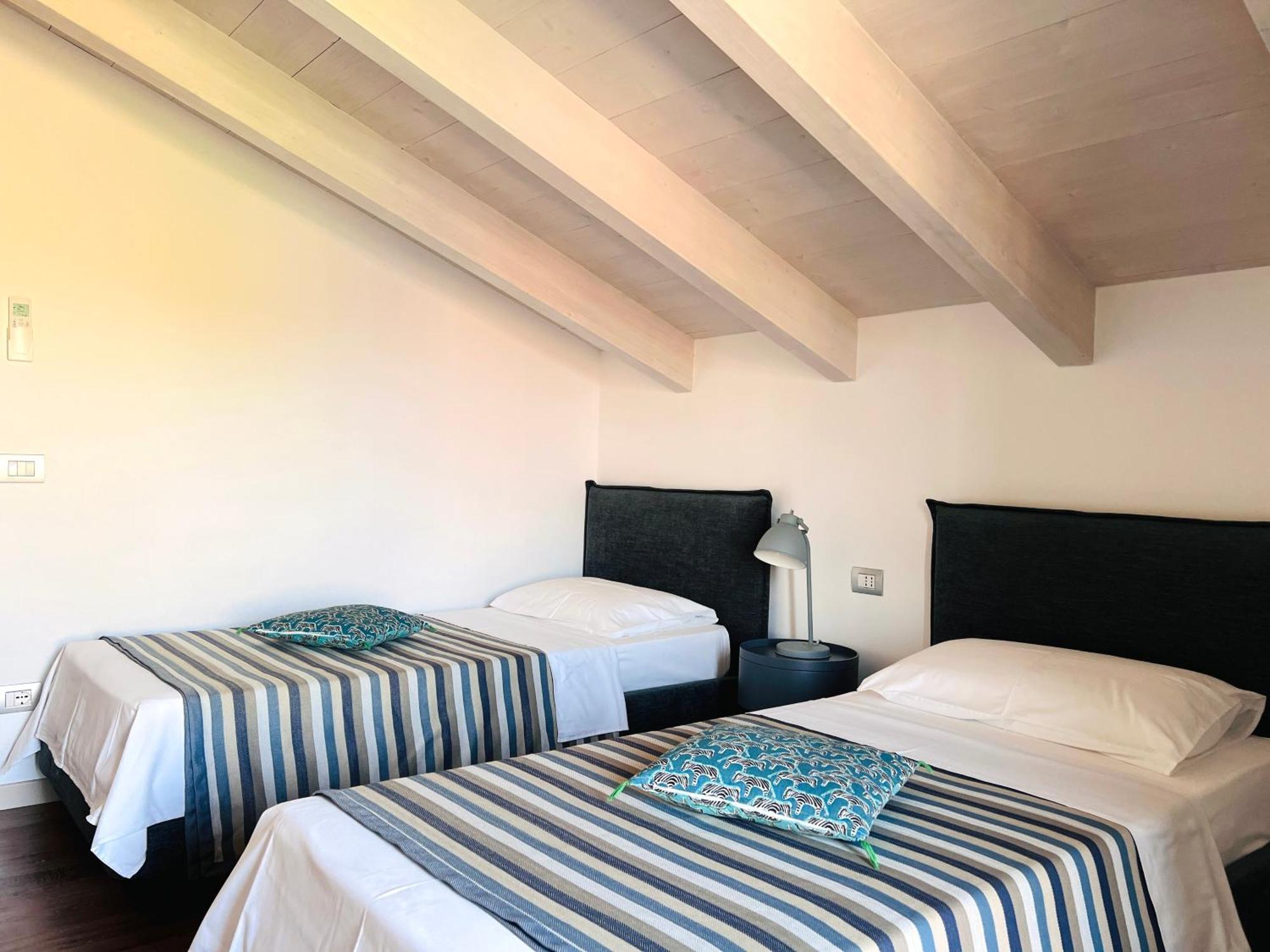 Casa Di Alex | Sirmione Apartment Екстериор снимка